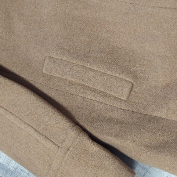 NEW WITH TAGS Cream J.Crew Coat - Picture 6 of 6
